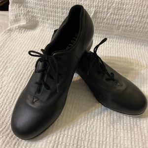 Bloch tap shoes size 9